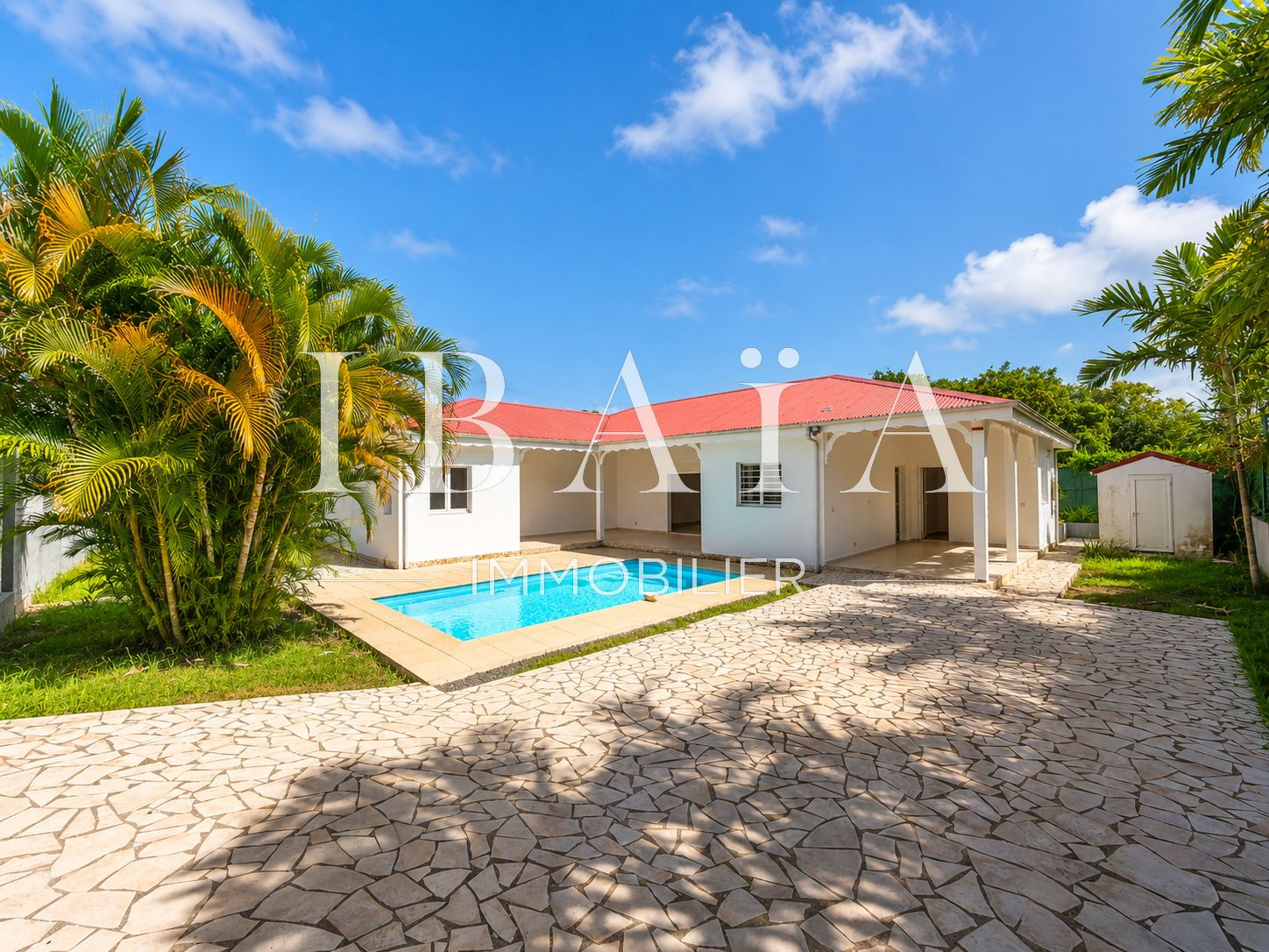 PETIT-BOURG - VILLA 3CH AVEC PISCINE